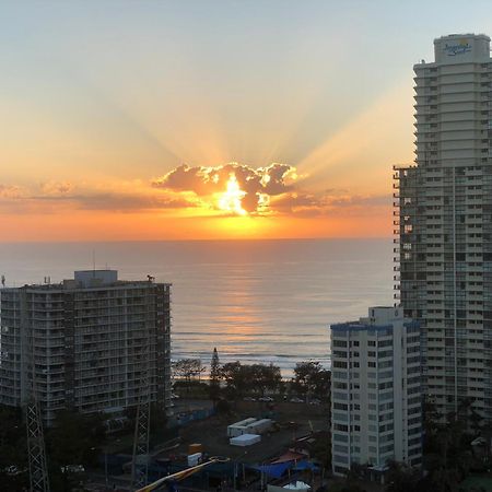 Solaire Apartments Gold Coast Buitenkant foto