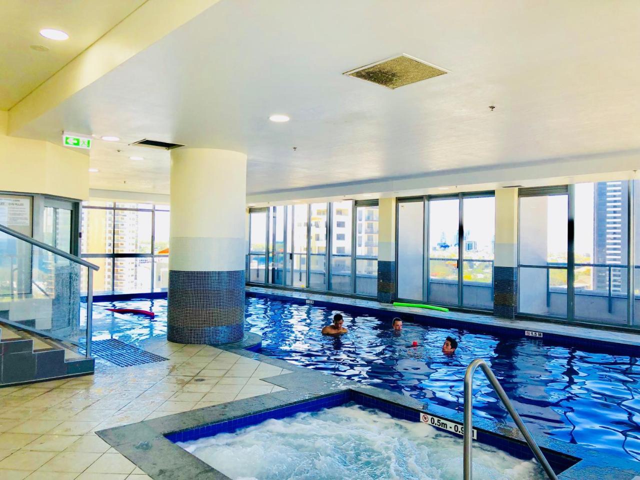 Solaire Apartments Gold Coast Buitenkant foto