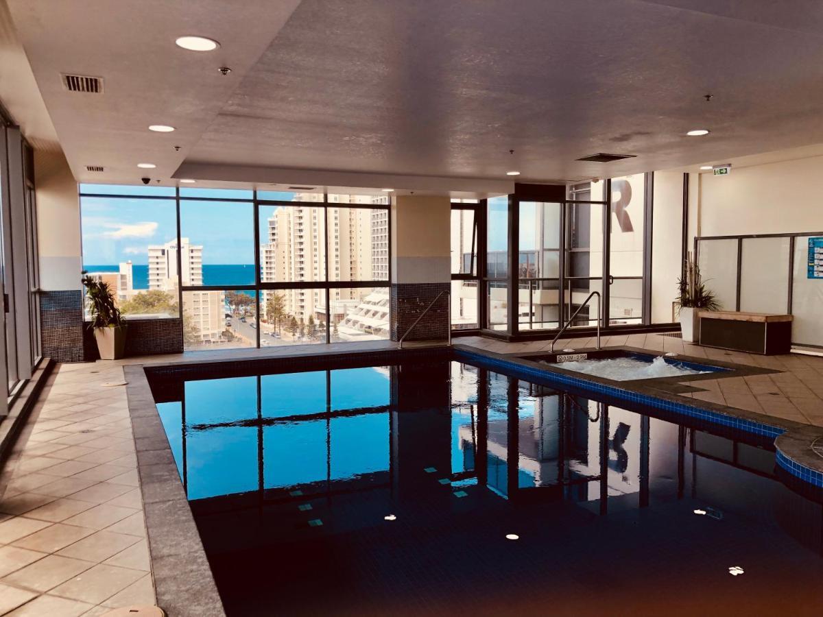 Solaire Apartments Gold Coast Buitenkant foto